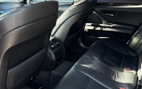 BMW 5 серия, 2011 год, 1 550 000 рублей, 10 фотография