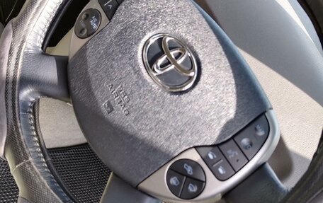 Toyota Prius, 2008 год, 1 100 000 рублей, 7 фотография