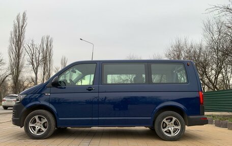 Volkswagen Transporter T6 рестайлинг, 2019 год, 2 876 000 рублей, 3 фотография