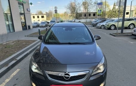 Opel Astra J, 2012 год, 965 000 рублей, 2 фотография