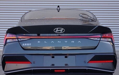 Hyundai Elantra, 2023 год, 2 599 000 рублей, 8 фотография