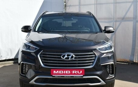 Hyundai Santa Fe III рестайлинг, 2017 год, 3 298 000 рублей, 2 фотография