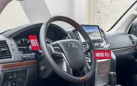 Toyota Land Cruiser 200, 2015 год, 6 700 000 рублей, 7 фотография