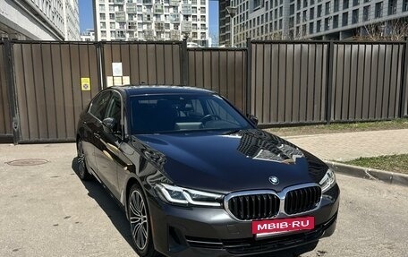 BMW 5 серия, 2021 год, 4 750 000 рублей, 3 фотография