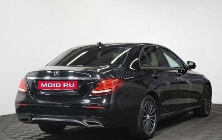 Mercedes-Benz E-Класс, 2017 год, 2 199 000 рублей, 4 фотография