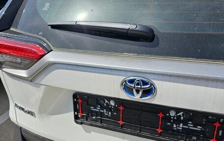 Toyota RAV4, 2023 год, 5 450 000 рублей, 3 фотография