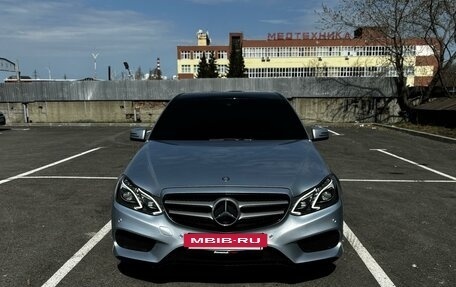 Mercedes-Benz E-Класс, 2013 год, 2 300 000 рублей, 2 фотография