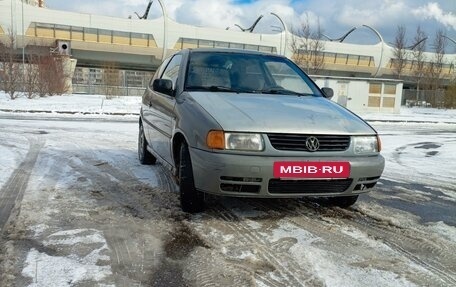 Volkswagen Polo III рестайлинг, 1996 год, 180 000 рублей, 2 фотография