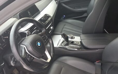 BMW 5 серия, 2017 год, 2 300 000 рублей, 4 фотография