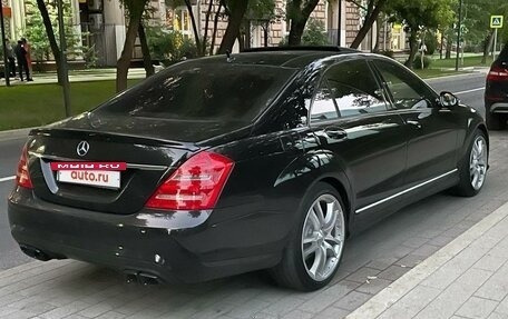 Mercedes-Benz S-Класс, 2005 год, 1 650 000 рублей, 4 фотография
