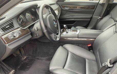 BMW 7 серия, 2010 год, 2 500 000 рублей, 8 фотография