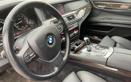 BMW 7 серия, 2010 год, 2 500 000 рублей, 10 фотография
