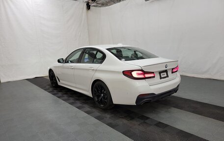 BMW 5 серия, 2020 год, 3 800 000 рублей, 2 фотография