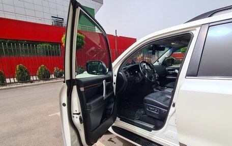 Toyota Land Cruiser 200, 2019 год, 9 477 000 рублей, 5 фотография