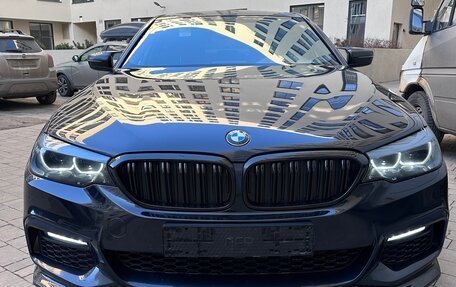 BMW 5 серия, 2018 год, 3 790 000 рублей, 3 фотография