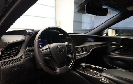 Lexus LS IV, 2018 год, 6 300 000 рублей, 4 фотография