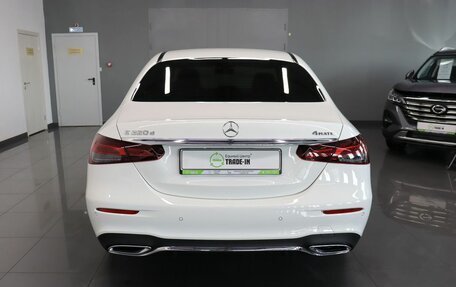 Mercedes-Benz E-Класс, 2021 год, 5 645 000 рублей, 4 фотография