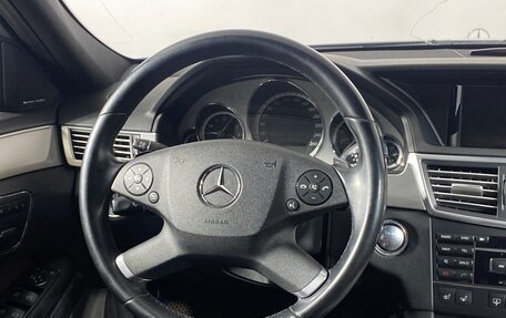 Mercedes-Benz E-Класс, 2011 год, 1 789 000 рублей, 10 фотография