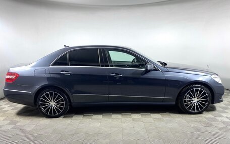Mercedes-Benz E-Класс, 2011 год, 1 789 000 рублей, 20 фотография