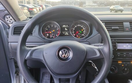 Volkswagen Jetta VI, 2015 год, 1 300 000 рублей, 7 фотография