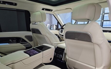 Land Rover Range Rover IV рестайлинг, 2024 год, 26 500 000 рублей, 12 фотография