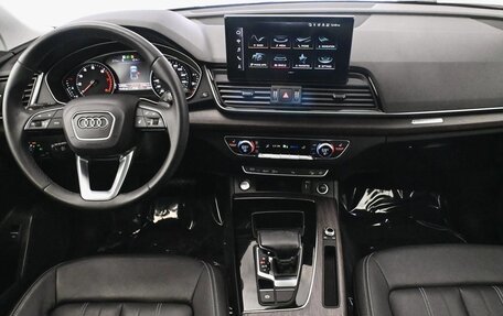 Audi Q5, 2021 год, 3 700 000 рублей, 6 фотография