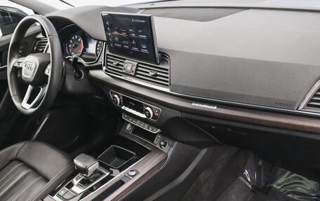 Audi Q5, 2021 год, 3 700 000 рублей, 9 фотография