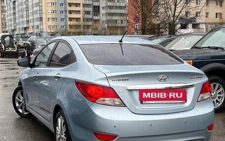 Hyundai Solaris II рестайлинг, 2012 год, 999 000 рублей, 4 фотография