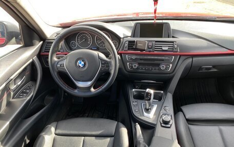 BMW 3 серия, 2013 год, 1 840 000 рублей, 11 фотография