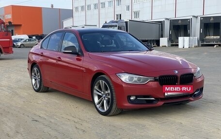 BMW 3 серия, 2013 год, 1 840 000 рублей, 3 фотография
