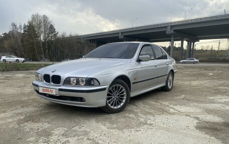BMW 5 серия, 2002 год, 800 000 рублей, 2 фотография