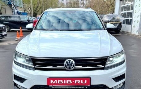Volkswagen Tiguan II, 2017 год, 1 740 000 рублей, 2 фотография