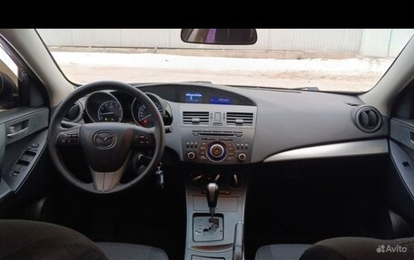 Mazda 3, 2012 год, 1 100 000 рублей, 2 фотография