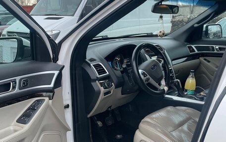 Ford Explorer VI, 2012 год, 2 400 000 рублей, 13 фотография
