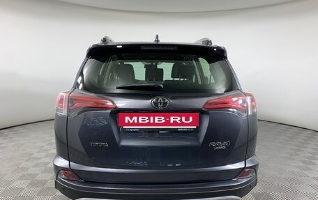 Toyota RAV4, 2015 год, 2 099 000 рублей, 6 фотография
