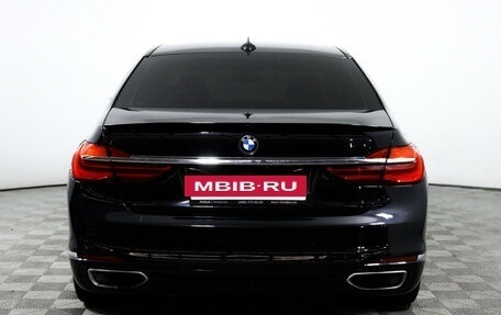 BMW 7 серия, 2017 год, 3 647 000 рублей, 6 фотография