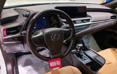 Lexus ES VII, 2021 год, 4 790 000 рублей, 11 фотография