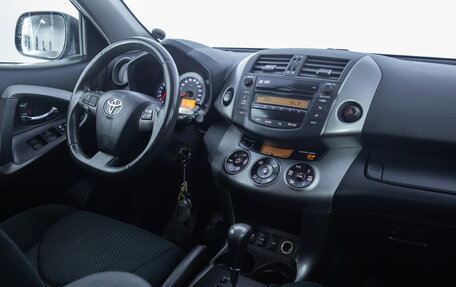 Toyota RAV4, 2012 год, 1 550 000 рублей, 10 фотография