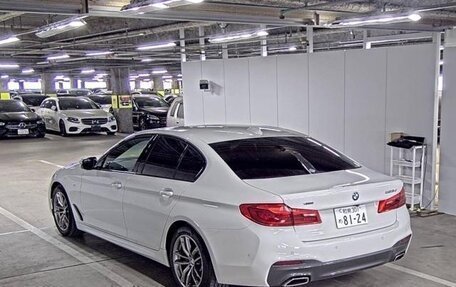 BMW 5 серия, 2020 год, 2 600 000 рублей, 2 фотография