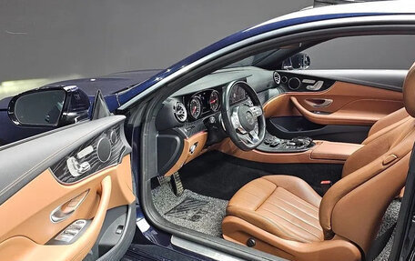 Mercedes-Benz E-Класс, 2019 год, 3 090 000 рублей, 11 фотография