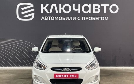 Hyundai Solaris II рестайлинг, 2014 год, 900 000 рублей, 2 фотография