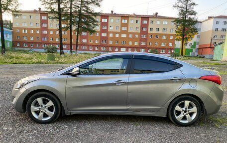 Hyundai Elantra V, 2012 год, 1 150 000 рублей, 2 фотография