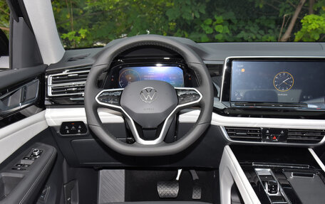Volkswagen Teramont I, 2023 год, 7 920 000 рублей, 7 фотография