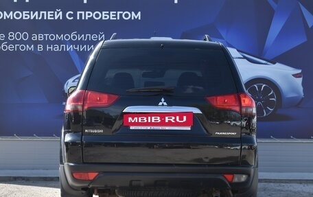 Mitsubishi Pajero Sport II рестайлинг, 2014 год, 1 800 000 рублей, 4 фотография