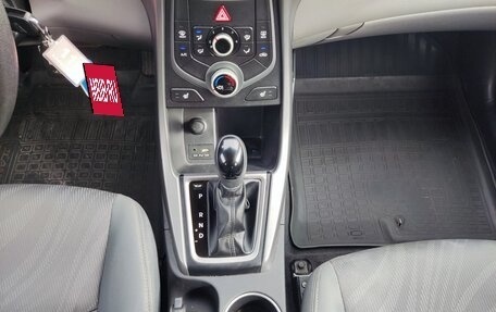 Hyundai Elantra V, 2014 год, 1 330 000 рублей, 12 фотография