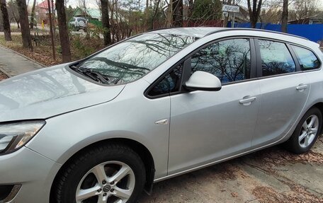 Opel Astra J, 2013 год, 1 200 000 рублей, 2 фотография