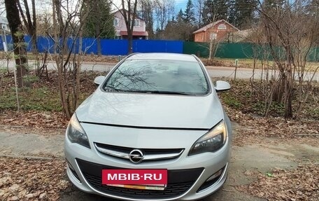 Opel Astra J, 2013 год, 1 200 000 рублей, 3 фотография