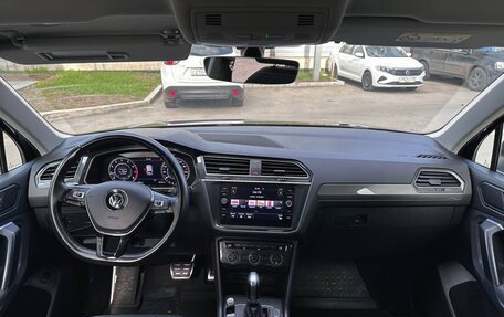 Volkswagen Tiguan II, 2018 год, 2 550 000 рублей, 20 фотография