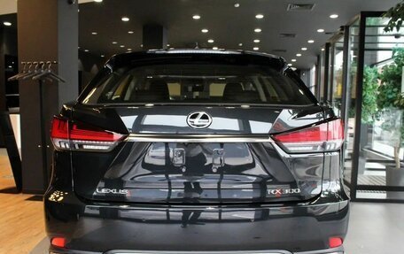 Lexus RX IV рестайлинг, 2022 год, 7 200 000 рублей, 9 фотография