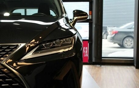 Lexus RX IV рестайлинг, 2022 год, 7 200 000 рублей, 2 фотография